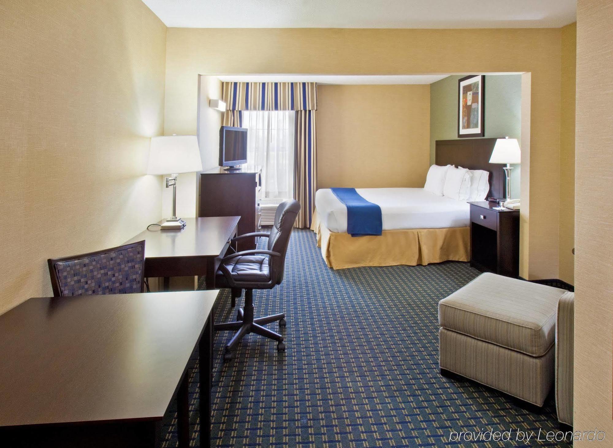 Country Inn & Suites By Radisson Benton Harbor-St Joseph Mi Quarto foto