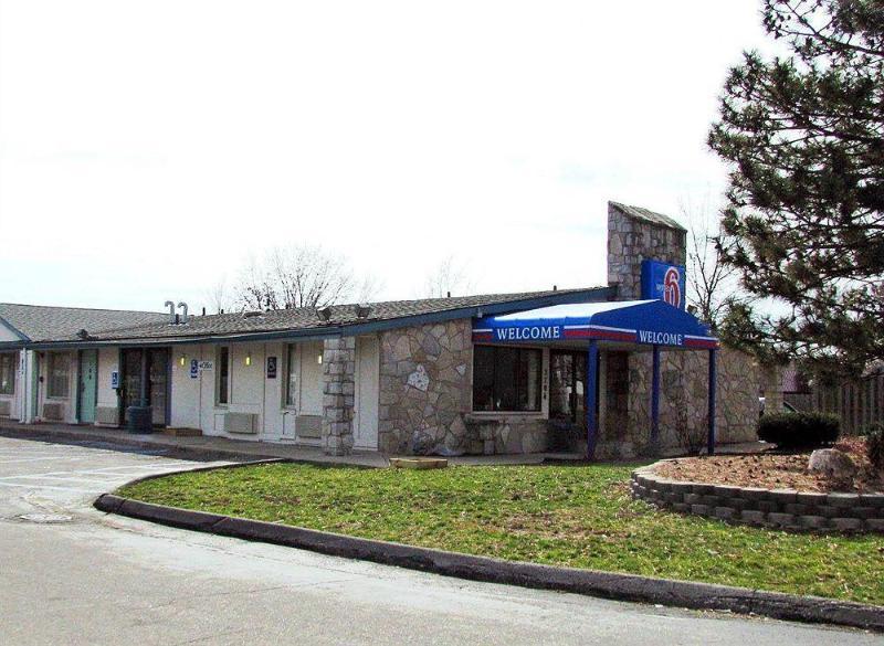 Country Inn & Suites By Radisson Benton Harbor-St Joseph Mi Exterior foto